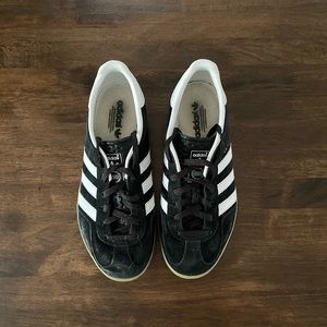 Adidas Gazelle Gum Sole Indoor Soccer sneakers - Black